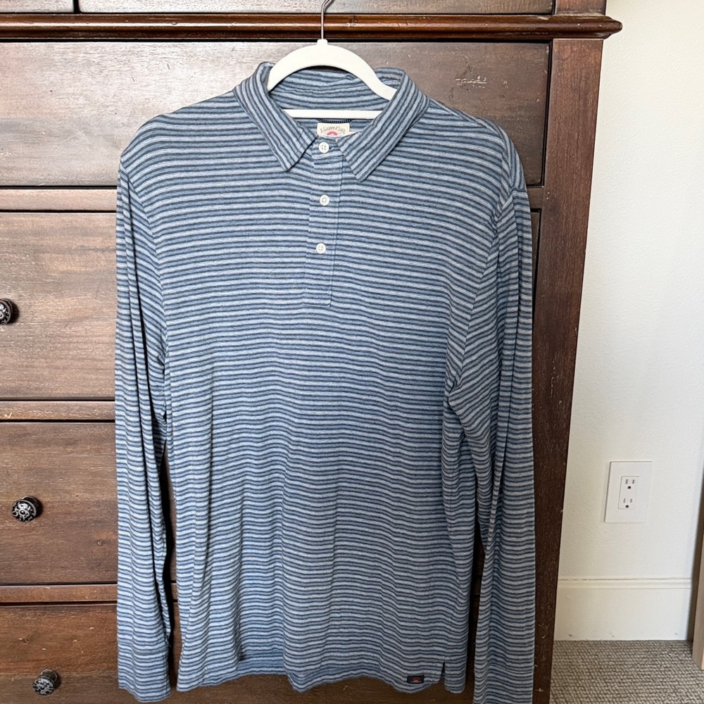 Faherty Men's Movement Blue and Grey Striped Polo Shirt - Size L